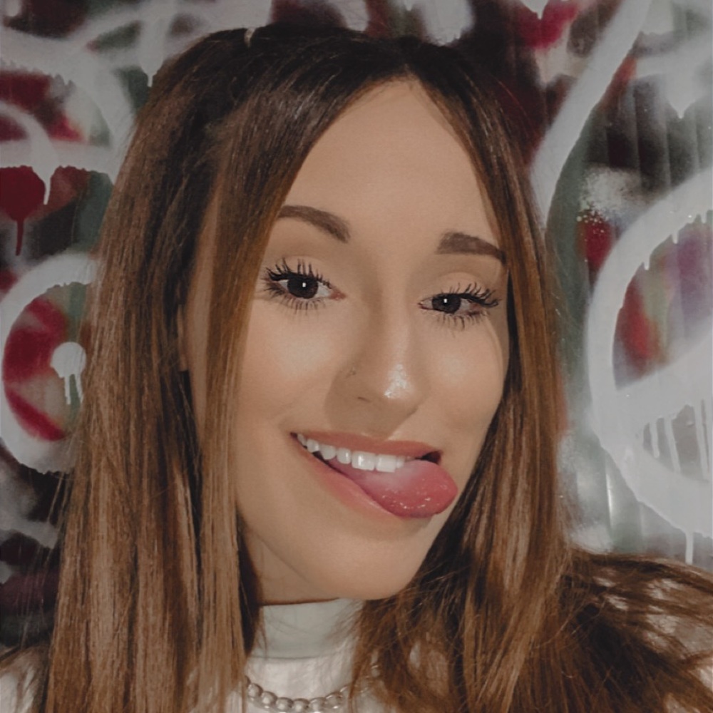 Meet your Posher, Gabby